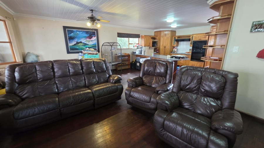 6 Bedroom Property for Sale in Dana Bay Western Cape